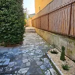 Per Le Vacanze Vicino Al Mare, In Zona Centrale! * וירג'יו