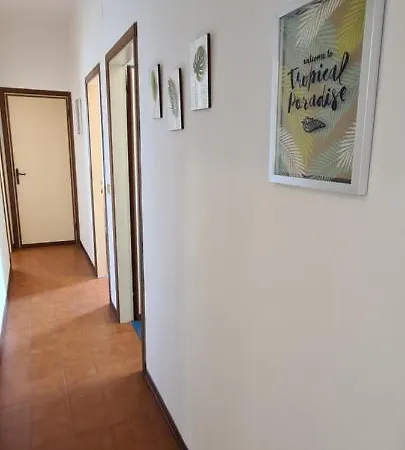 公寓 Per Le Vacanze Vicino Al Mare, In Zona Centrale!
