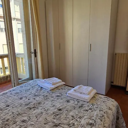 公寓 Per Le Vacanze Vicino Al Mare, In Zona Centrale! *